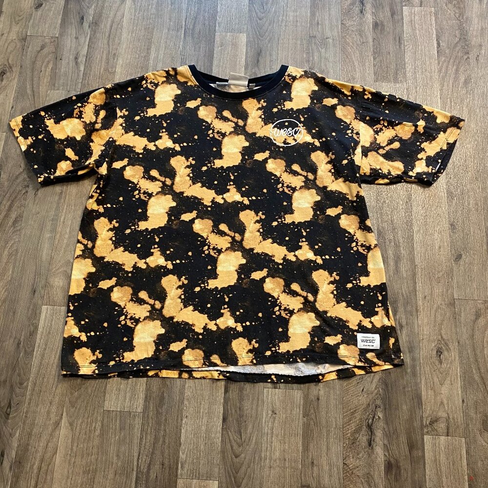 Conspiracy by WESC Bleach Dyed Tee Shirt Men's Size XXL